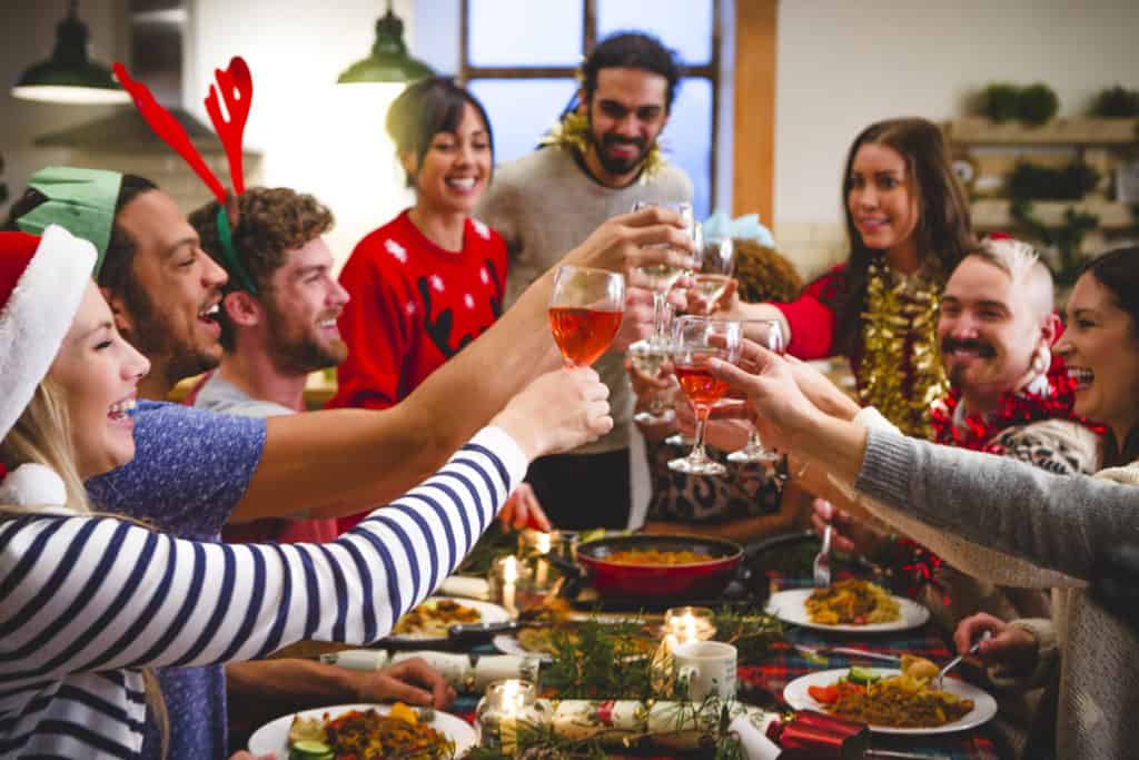 healthy holiday eating tips food temptation